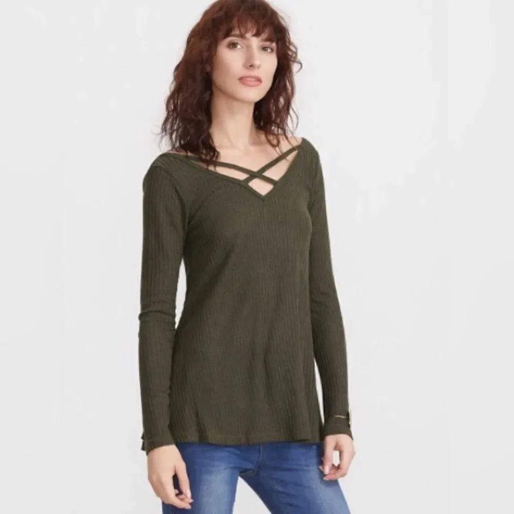 Army Green Crisscross Double V Neck Ribbed T-shirt